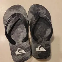 Quiksilver カモフラージュ ビーチサンダル