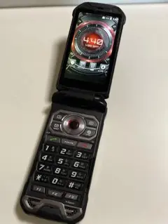京セラ TORQUE X01 KYF33 1G8G Simフリーau 現状品