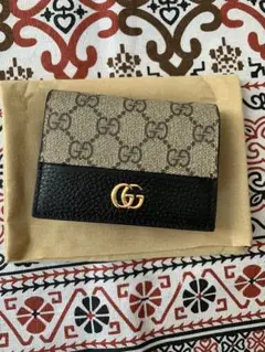 美品 グッチ 現行 GGマーモント オンライン限定 財布 ウォレット 二つ折り ✨美品✨ グッチ 二つ折り財布 GG マーモント バイカラー