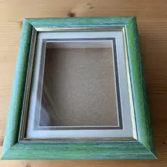 未使用品　緑色の木製フォトフレーム