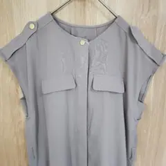 【未使用品】タグ付 ノースリーブワンピース ジレ 金ボタン ウェストリボン有