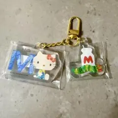 ハローキティ はらぺこあおむし ツインアクリルキーホルダー M
