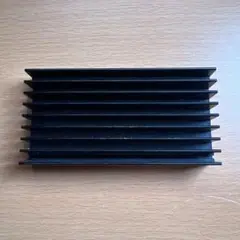 ヒートシンク ブラック 100x50x17mm