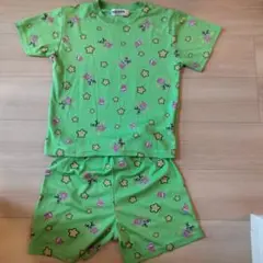 【140㌢】クレヨンしんちゃん　パジャマセット