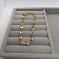 GIVENCHYãã¬ã¹ã¬ãã