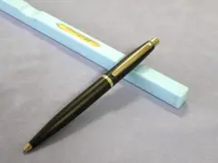 Item thumbnail for item 979a89e6-948a-4340-9519-6c823ad95b79