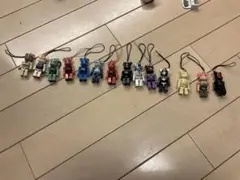 ガンダムとスターウォーズのベアブリック風フィギュア14体セット