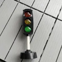 Item thumbnail for item e4f41fcc-4443-4441-8f60-394b6afae810