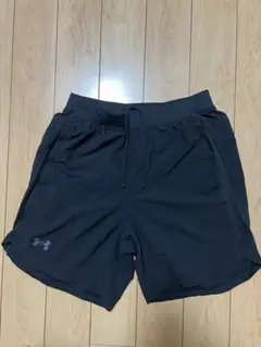 アンダーアーマー　ランニングパンツ（インナーパンツ付き）MDサイズ
