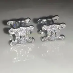 【新品未使用品】ロゴピアス CZダイヤクリスタルシルバー Y2K