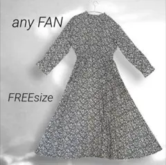 美品any FAM花柄長袖AラインワンピースプリーツFフリーサイズ