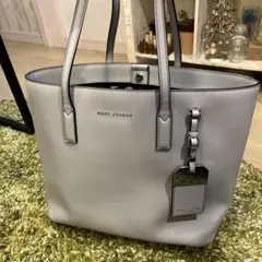 マークジェイコブス 大きめトートバッグ