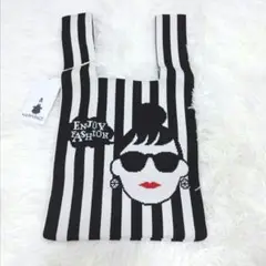 【美品】HAPPY FACE　エマちゃん　ニットバッグ　ストライフBKドット柄