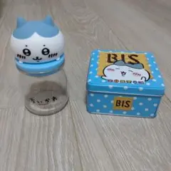 ちいかわ(ハチワレ)キャンディボトル＆チロルチョコ缶