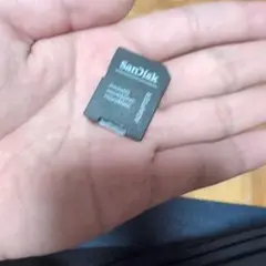 SanDisk miniSDカード