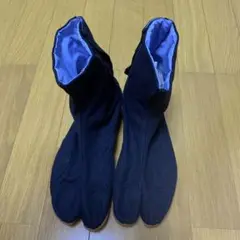 Item thumbnail for item 90cd1ac8-35ea-440d-bdab-588b89297e7a