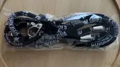 21 石川柊太投手のスマホショルダーストラップ