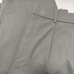 ユニクロ タックワイドパンツ オリーブ カーキ