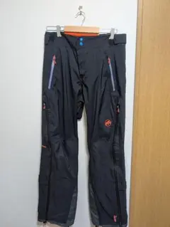 Item thumbnail for item d2b737ee-3a29-467f-b6c8-a071c3ea29fc