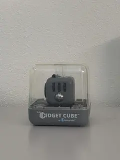 ZURU Fidget Cube「Midnight」使用品 ケース付き