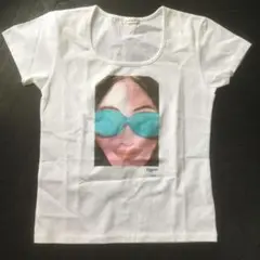 IZAKのイラスト入りプチTシャツです