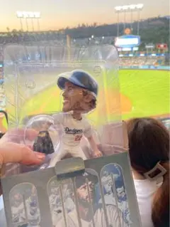 Item thumbnail for item a682d2bb-44b4-4dcf-9488-980f74499357