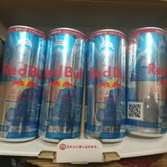 角田裕毅 レッドブル4缶