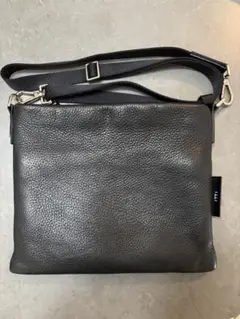 Item thumbnail for item 4b5596ea-934c-4988-96f2-9358ad30290e