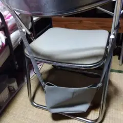グレー ショルダーバッグ 合成皮革