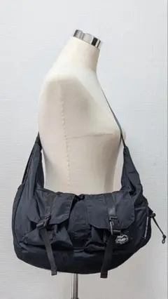 CANP7 ナイロン ショルダーバッグ