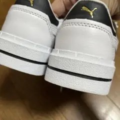 PUMA スニーカー　Cali Court ホワイト　ブラック　23.5