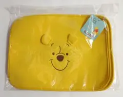 パソコンスリーブケース　くまのプーさん