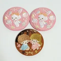 サンリオキャラクターズ 刺繍缶バッジビスケット3