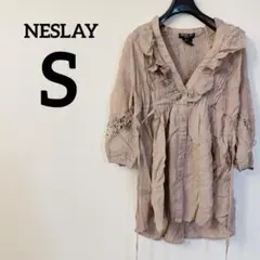 激レア✨NESLAY【S】ベージュ フリルチュニック トップス　ブラウン　フリル