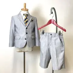 Item thumbnail for item f8b17f7d-741d-44f7-9a89-4a5b8d242bc1