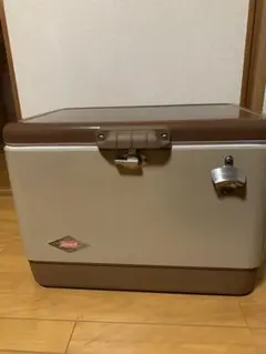 コールマン 54QT スチールベルト バターナッツ クーラーボックス b1480