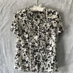 美品！花柄フリル半袖シャツ