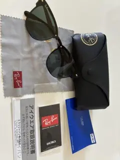 Ray-Ban ブラック サングラス