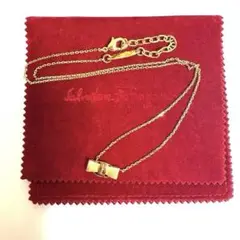 【美品】フェラガモ ヴァラ　リボン ネックレス　ゴールド
