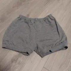 無印良品　グレー ショートパンツ　100センチ