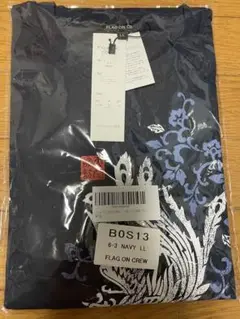 和柄Tシャツ半袖　ネイビー