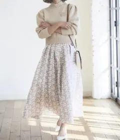 お値下げ✳︎セブンテン seventen 花柄ジャガードスカート 美品 xs