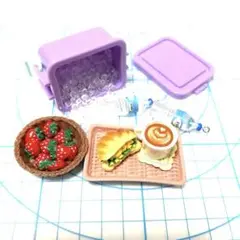ミニチュアクーラーボックス　ミニチュア氷セット　紫色　収納ケース
