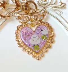 Item thumbnail for item 09087674-002b-4b01-bd83-73ff02f57064