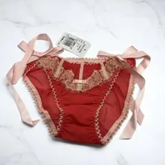 Item thumbnail for item 249d9c01-a366-441e-b05a-0471759a5b82