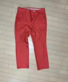ゴルフパンツ　朱色