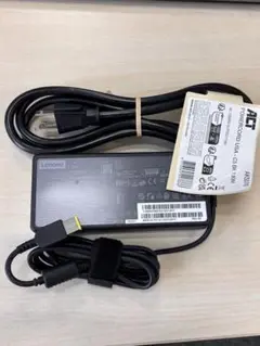 Lenovo レノボ 135W 電源アダプタADL135NLC3A⭐︎新品未使用品