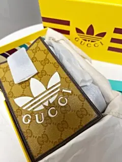 【新品未使用!】GUCCI × adidasコラボ スマホケース