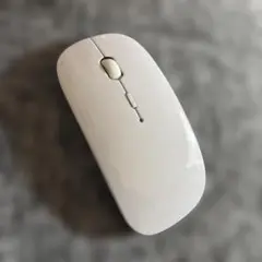 ホワイトワイヤレスマウス本体
