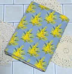 ハンドメイド ブックカバー 文庫 ナチュラル 花柄 ミモザ【16】